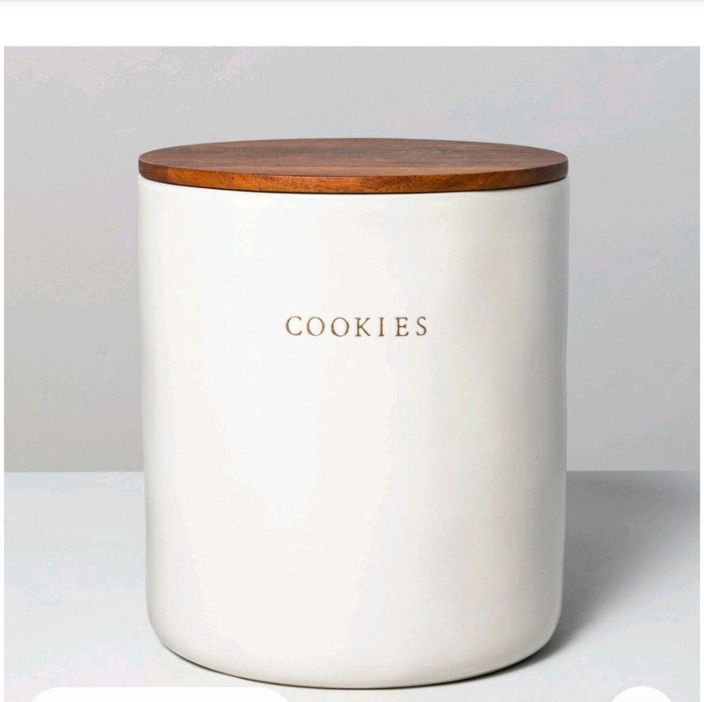 Rae Dunn- Cookies canister nwt